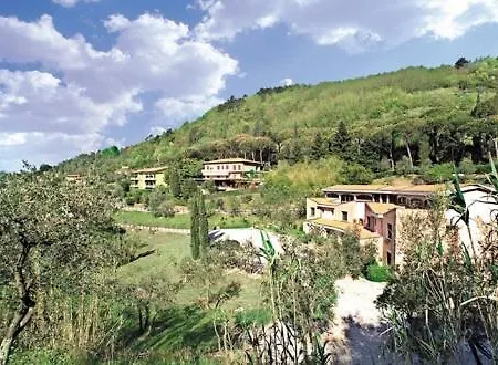 فندق Santa Barbara 3*