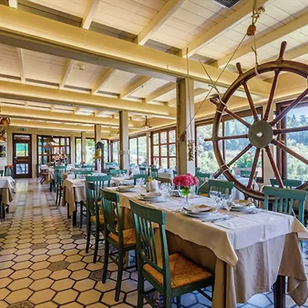 Hotel Santa Barbara 3*